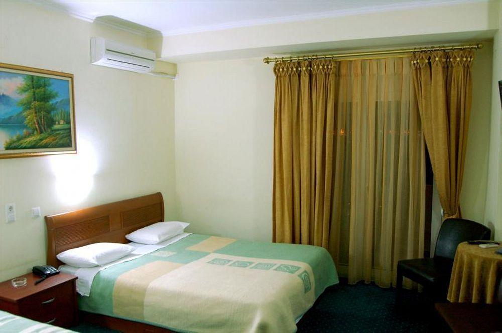 Hotel Alexandros Doxato Exterior foto